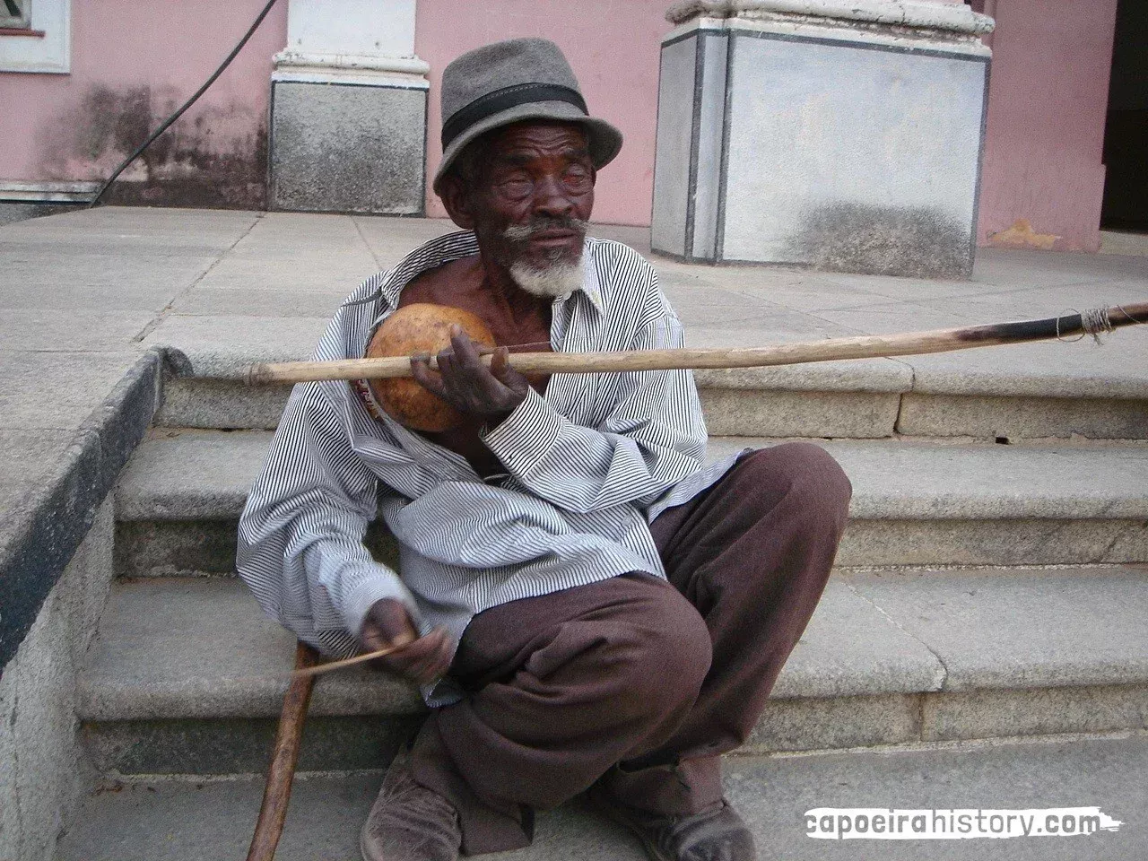 NN_Arcos_mbulumbumba