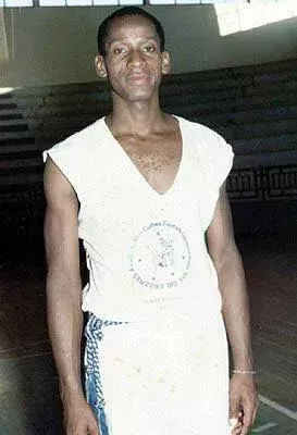 Mestre Khorvo Master Khorvo